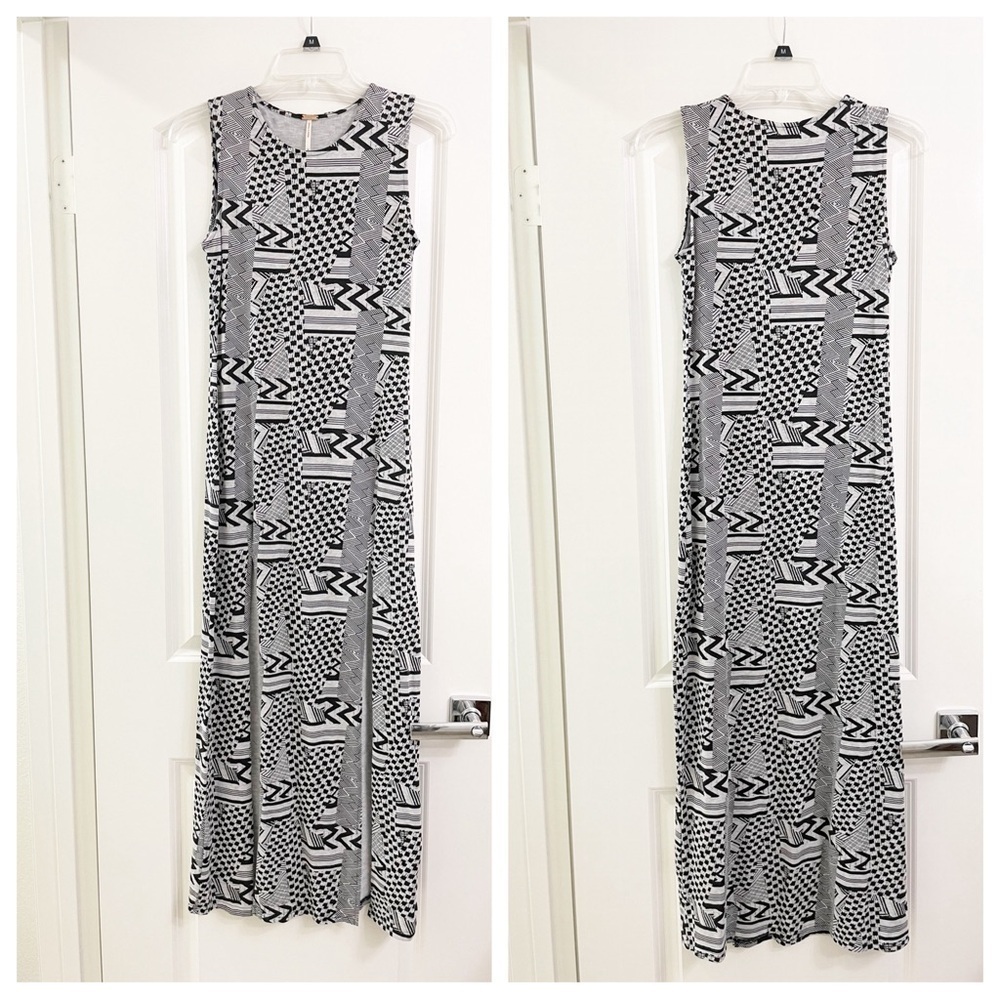 Poof high slit maxi dress